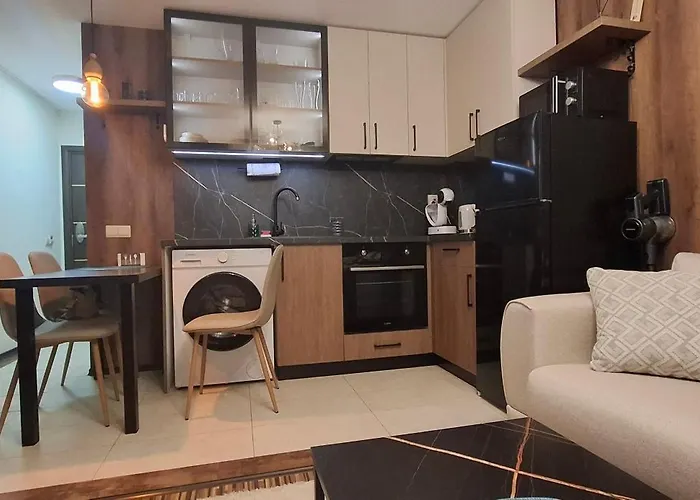 The Alpine Emerald Elegant In 반스코