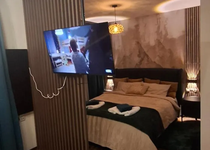 The Alpine Emerald Elegant In 반스코