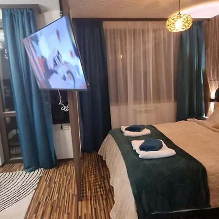 The Alpine Emerald Elegant In *