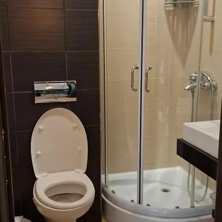 The Alpine Emerald Elegant In Apartamento Bansko