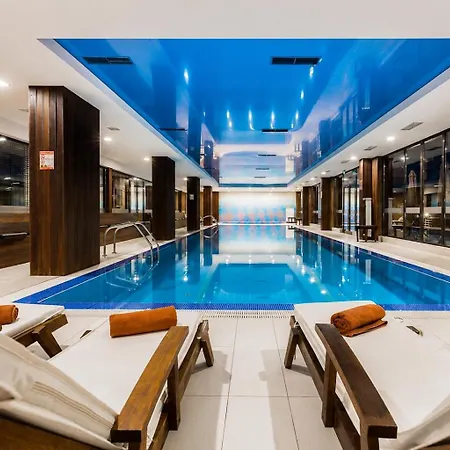 Apartamento The Alpine Emerald Elegant In *