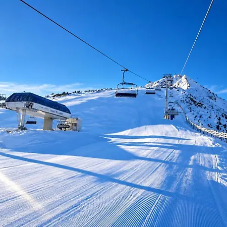 Apartamento The Alpine Emerald Elegant In Bansko