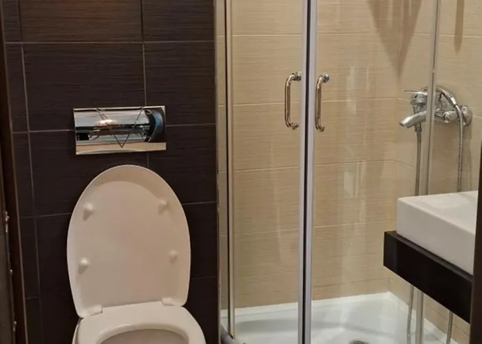 The Alpine Emerald Elegant In Apartamento Bansko