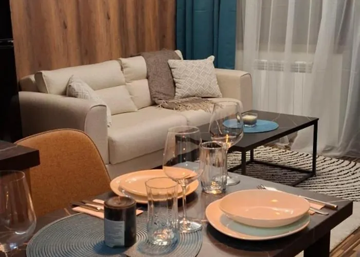 The Alpine Emerald Elegant In Apartamento *