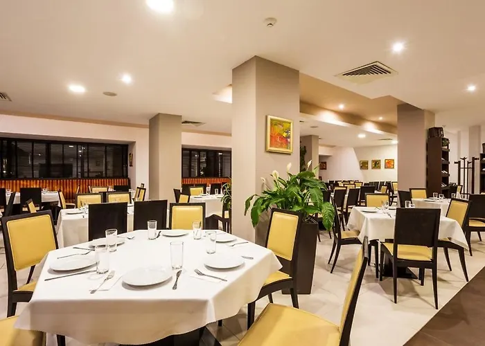 The Alpine Emerald Elegant In Bansko